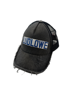 Distressed Ludlowe hat in black